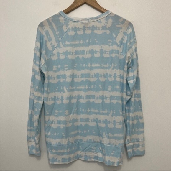Aqua Lounge Cloud Print Long Sleeve Pajama Set Size Medium - Picture 4 of 9